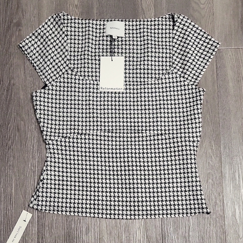 Reformation Monochrome Houndstooth Short Sleeve Top